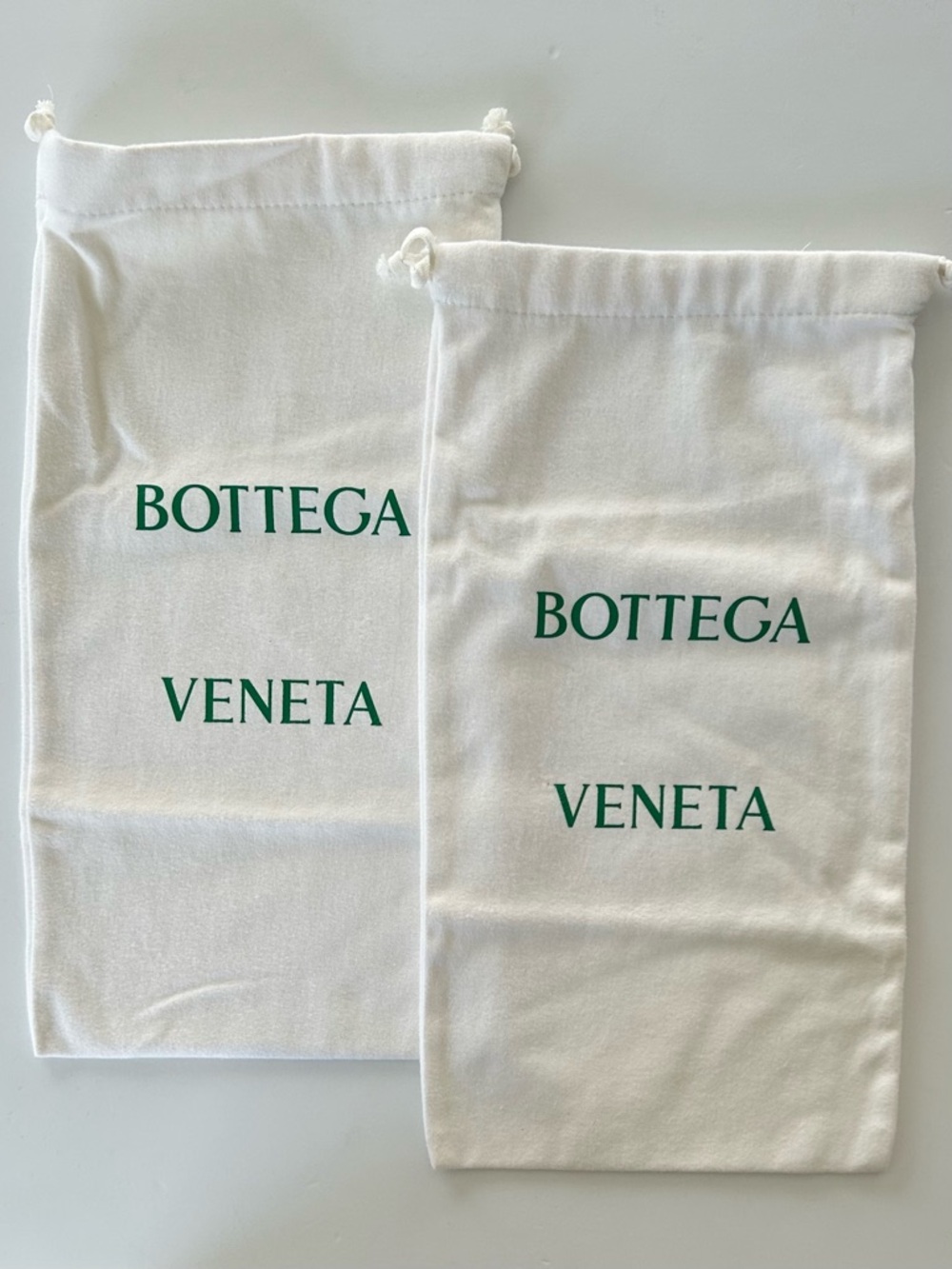BOTTEGA VENETA White & Green Logo'd Dust Bags, NEW Set of 2 - Picture 2 of 4